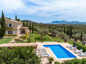 Villa Muntalegre By homevillas360